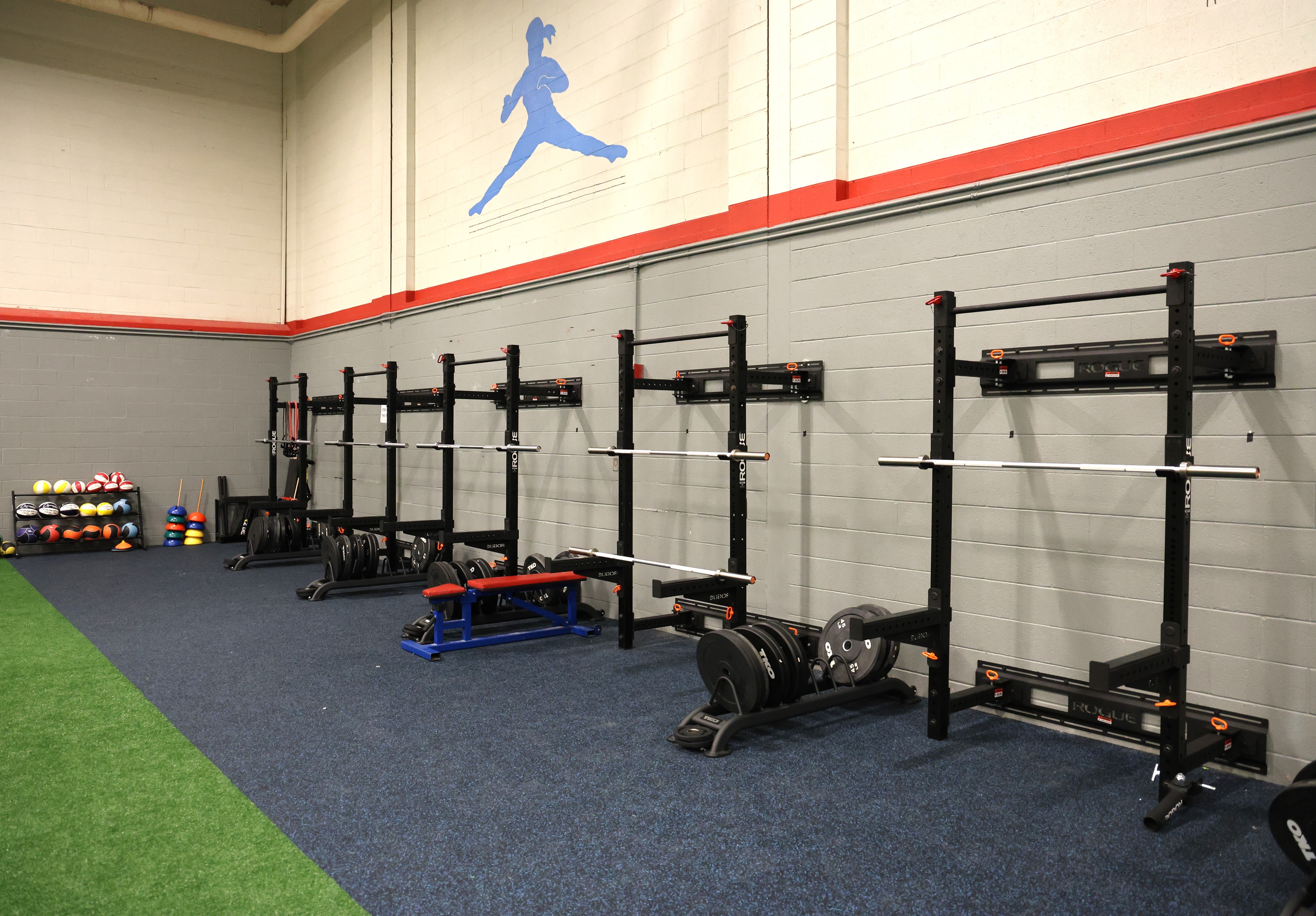 Lifting stations at the YES Center. 